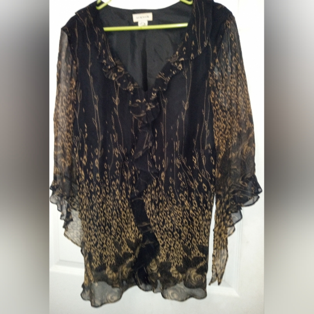 Avenue Lady Top